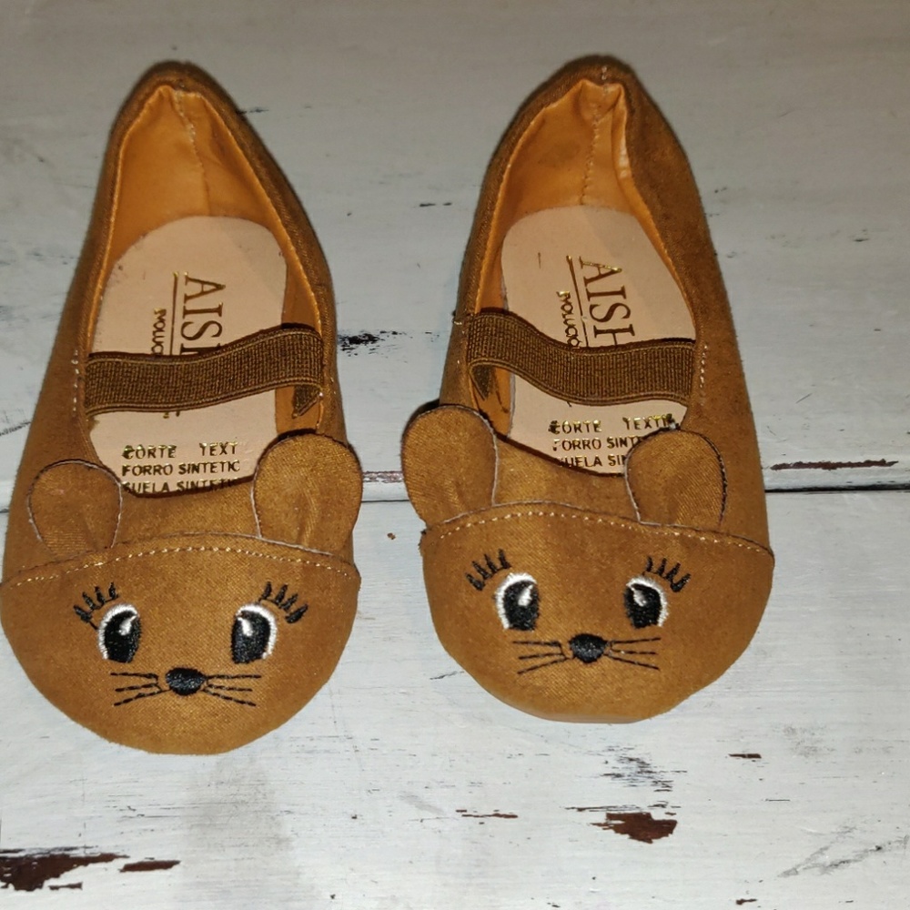 Baby shoes